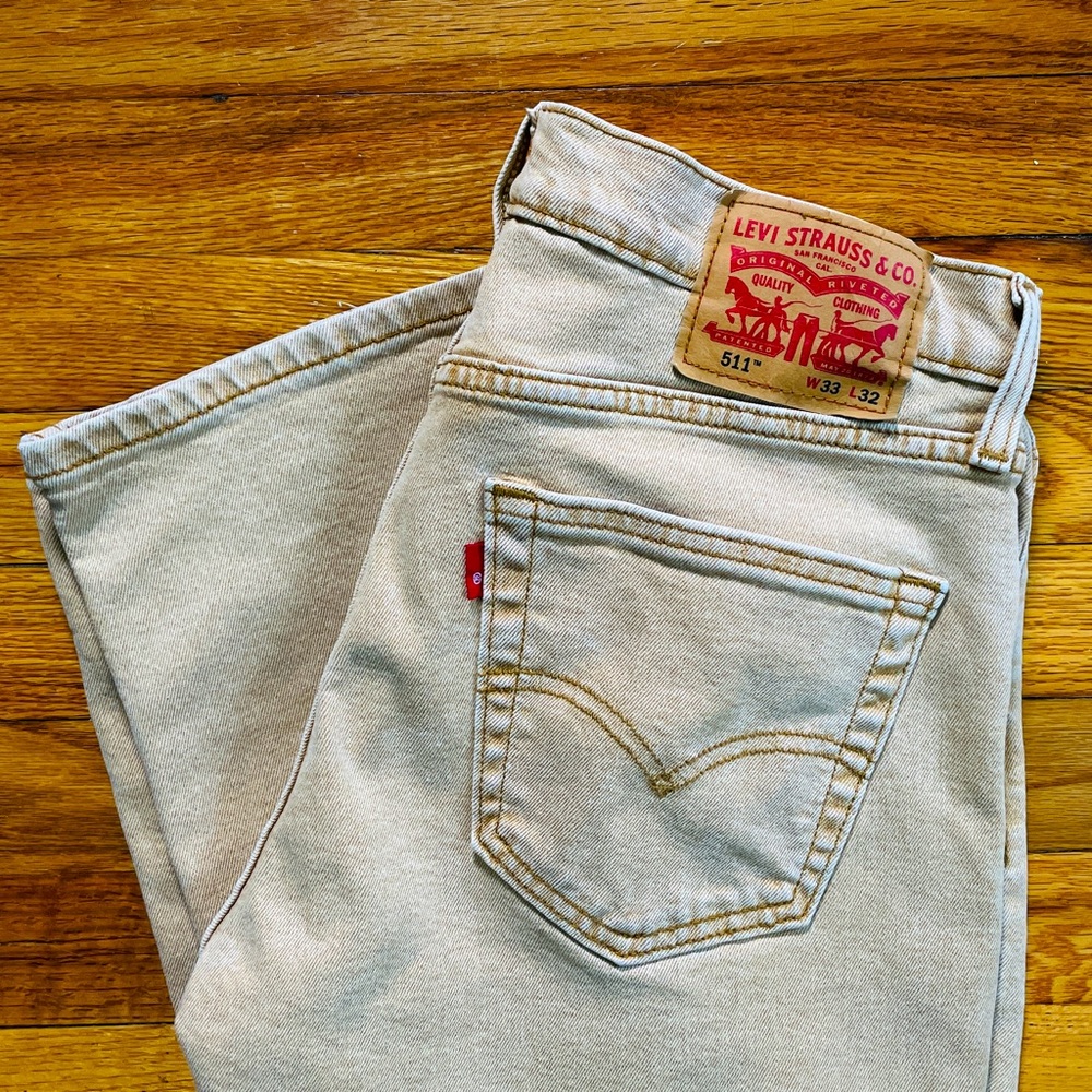 SOLD Levi 511 Jeans